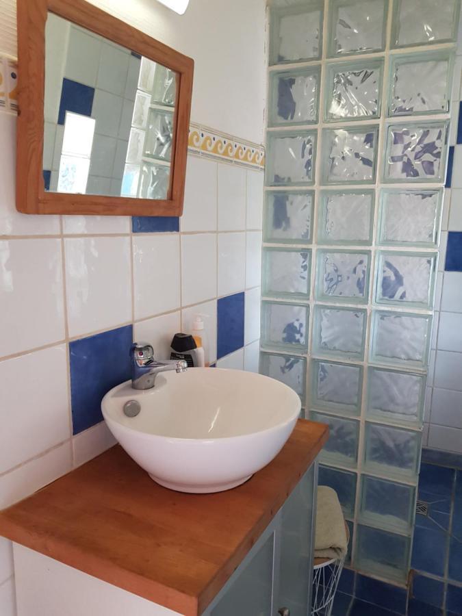 Chambre Avec Salle De Bains Privative Boutiers-Saint-Trojan Bagian luar foto
